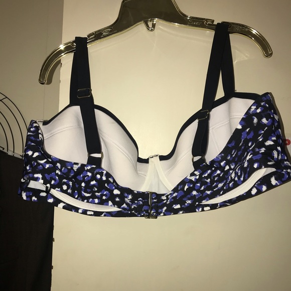 Ava & Vic bathing suit TOP only plus size 22w - Picture 5 of 6